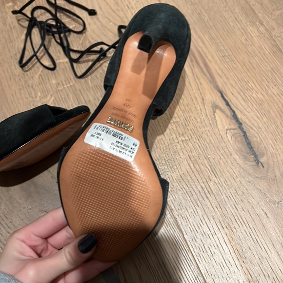 NEVER WORN black suede SCHUTZ lace up heels size 6 - Picture 3 of 3